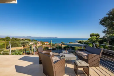 Maison 7 pièce(s) 5 chambre(s) 261.17 m² Les Issambres (83380)