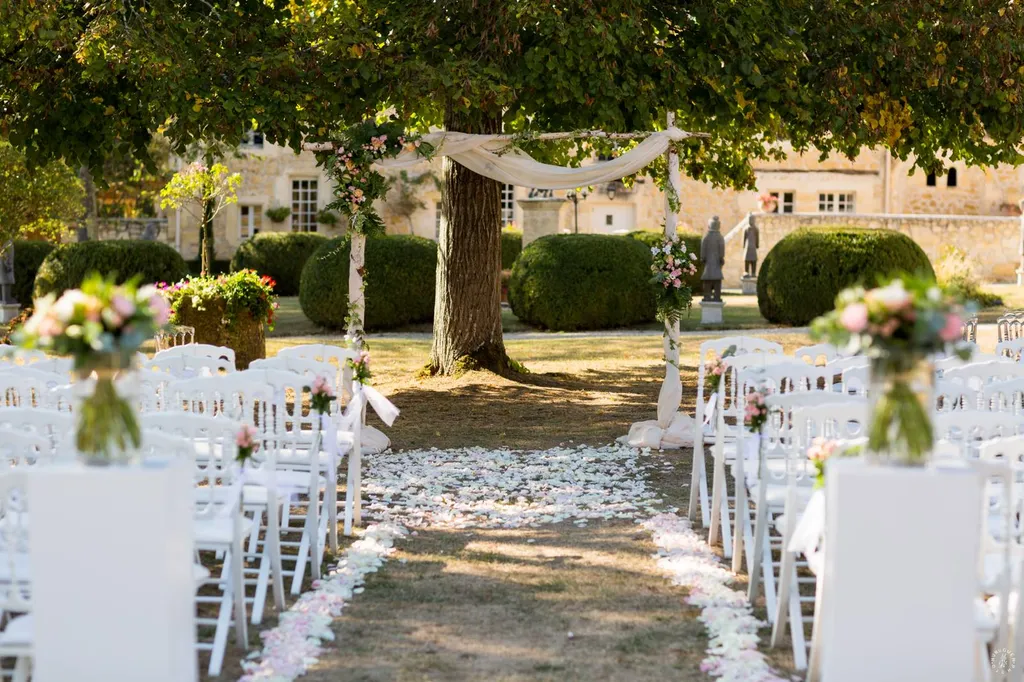 Les Mariages de Mademoiselle L Organisatrice de mariage pas cher sur la région bordelaise et à Bordeaux centre - Sébastien Huruguen