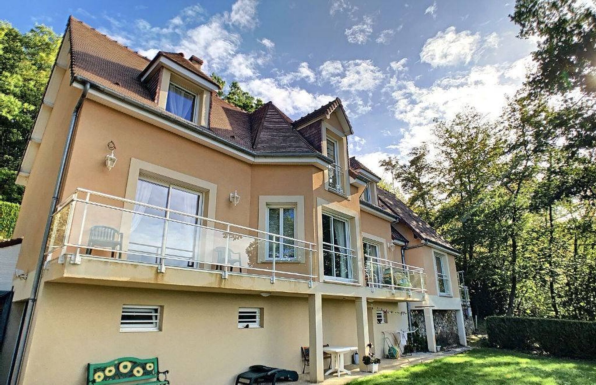 Propriété récente, Beaumont le Roger, 27