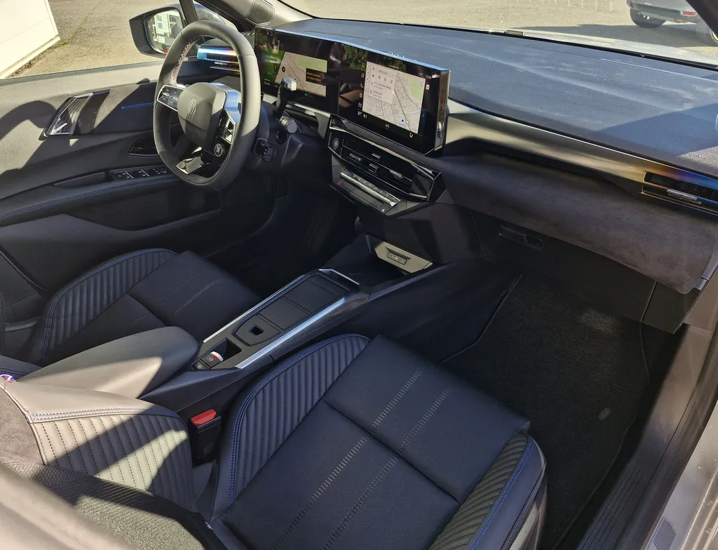 Nouvelle Renault Clio Esprit Alpine Full Hybride E-Tech 160ch / Caméra 360 / Roue de secours / Gris Rafale occasion Loa possible près de Toulouse en Occitanie à Plaisance du Touch