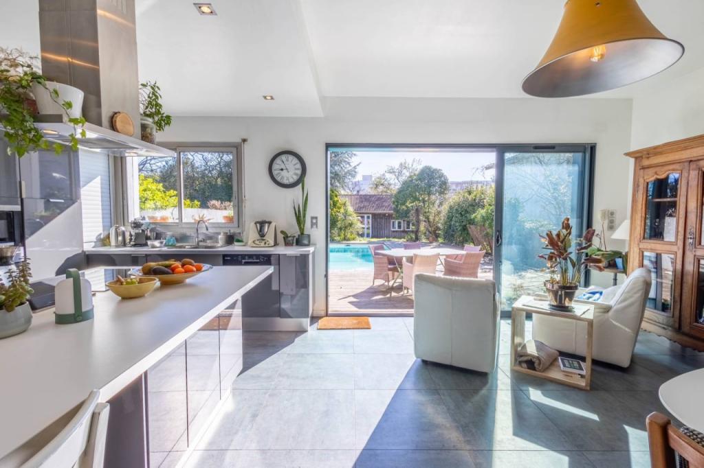 Maison familiale Bordeaux Caudéran Proximité Maréchaux 