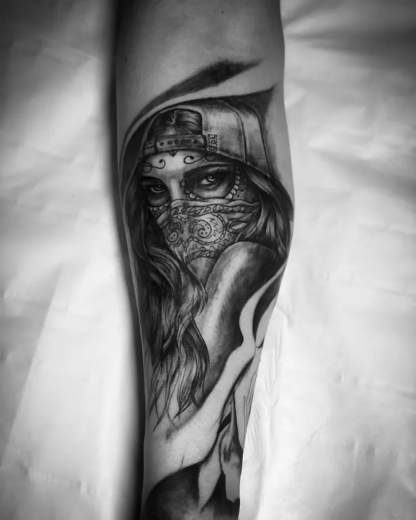 Tatouage Réaliste à Lyon : L'Art Incarné sur Chaque Toile Humaine