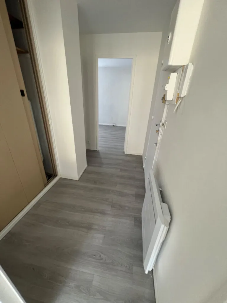 A vendre, appartement T2 de 42 m² habitables situé à Elbeuf