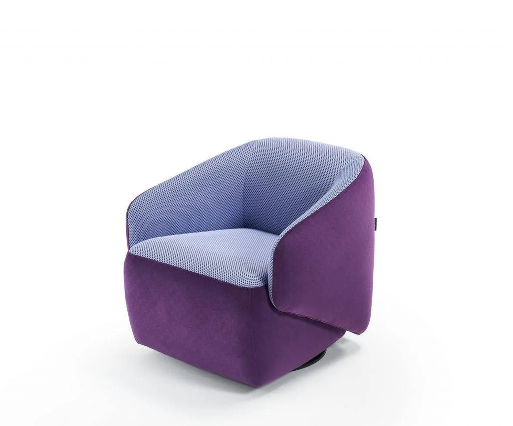 fauteuil bi couleur violet qui pivote à hyères dans le var 83 près de Toulon