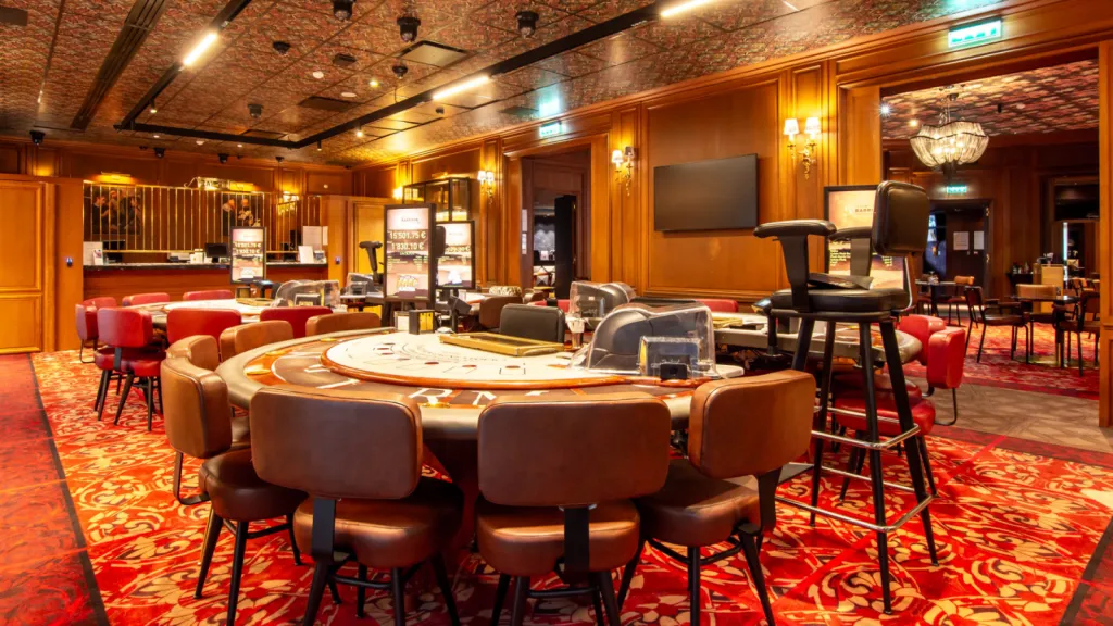 Visite virtuelle de magasin de casino