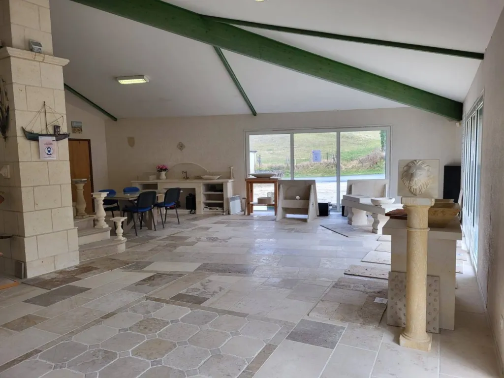 Showroom LP PIERRE NATURELLE en Dordogne