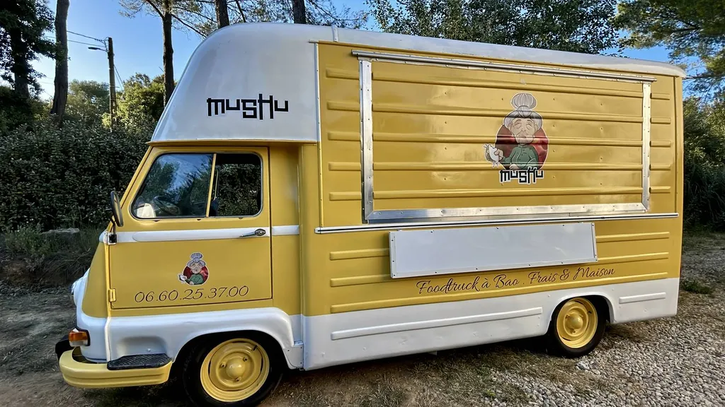marquage publicitaire sur un camion à brignoles