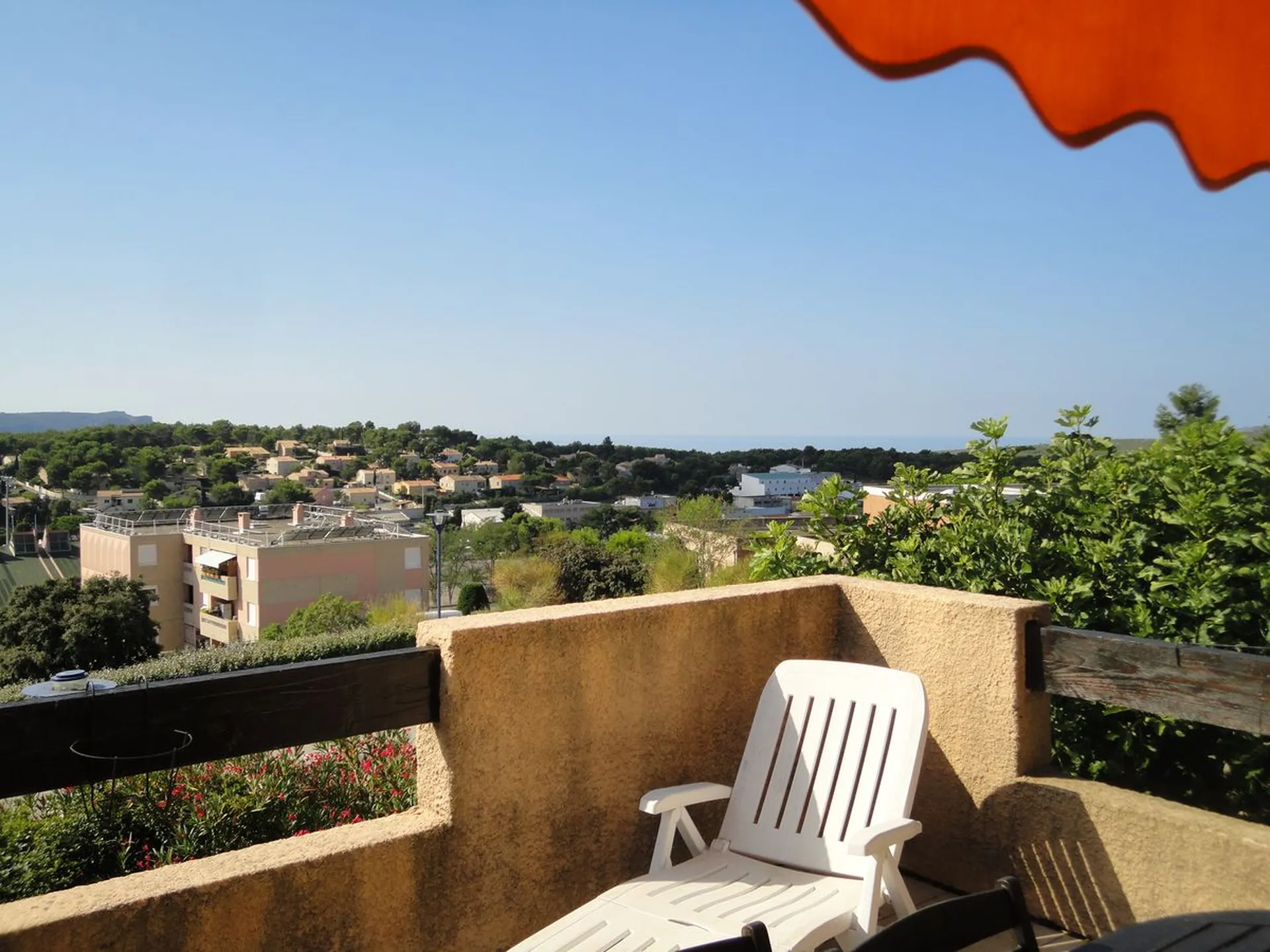 a vendre villa T4/5 carnoux