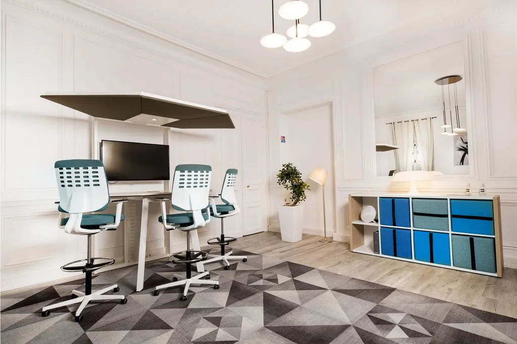 Chaises Hautes pour Visio Conférence Marseille