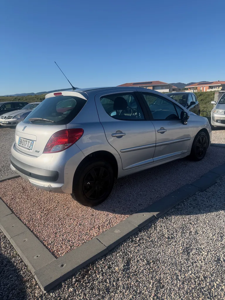 PEUGEOT 207 1.4 VTI 95CV ACTIVE 5 PORTES 