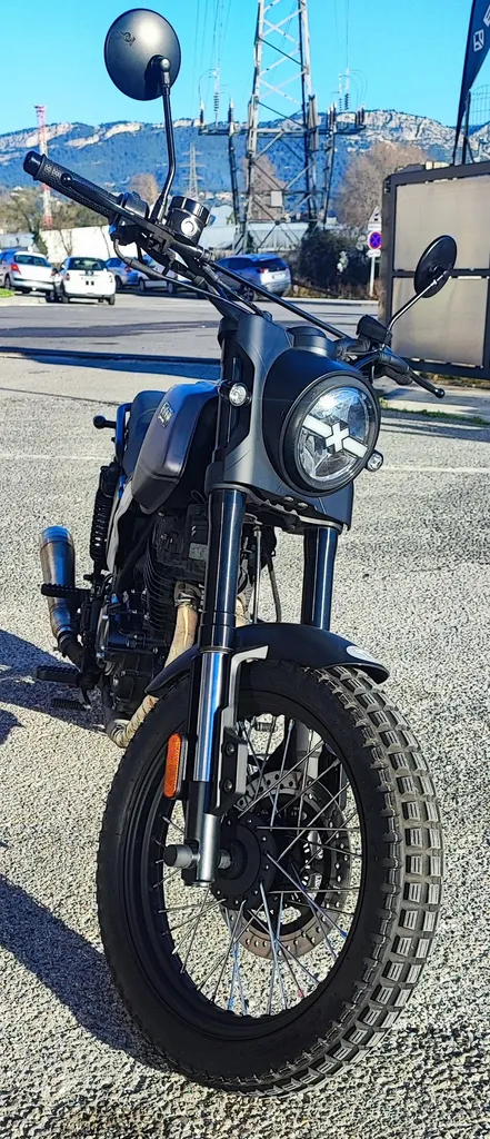 BRIXTON GLANVILLE 250 DU 09/2019 AVEC 7900 KM.