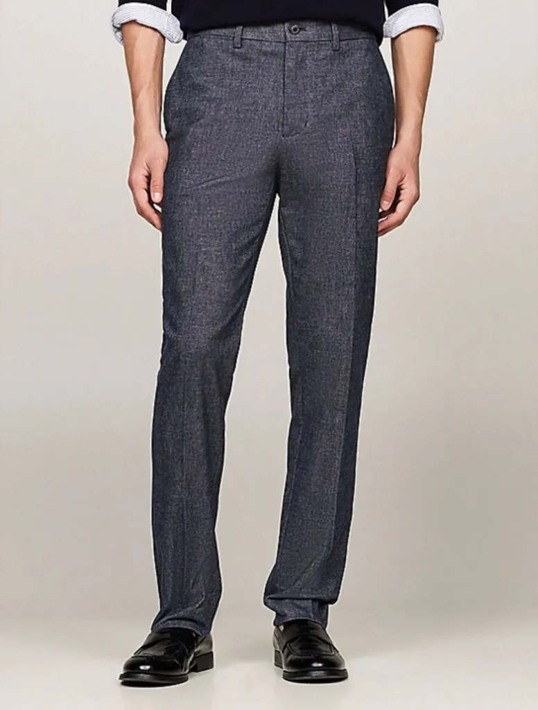 pantalon chino Denton désert Sky Tommy Hilfiger disponible chez Urban Chic à Dieppe