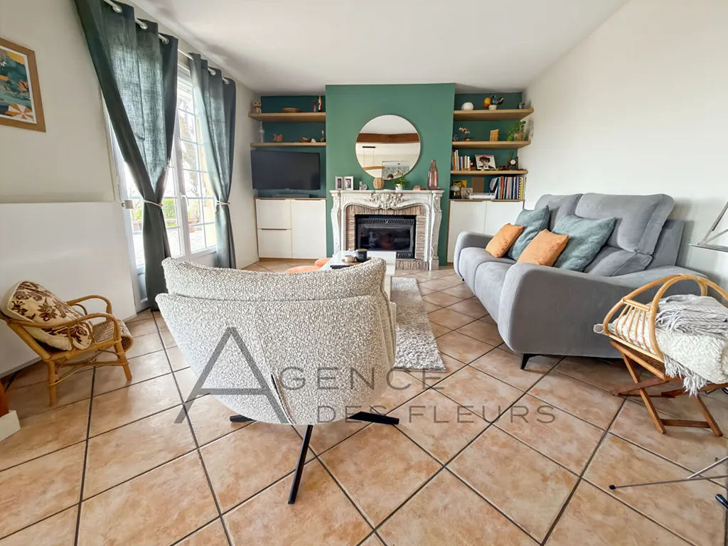 A vendre propriété de charme de 130 m2 hab + dépendances le tout édifié  sur un terrain de 2900 m² sur la commune de Freneuse 76410