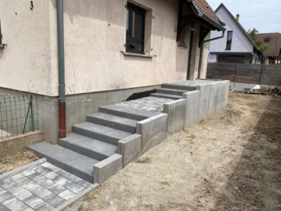 Pose de marches blocs pour maison à Geispolsheim, près de Strasbourg 
