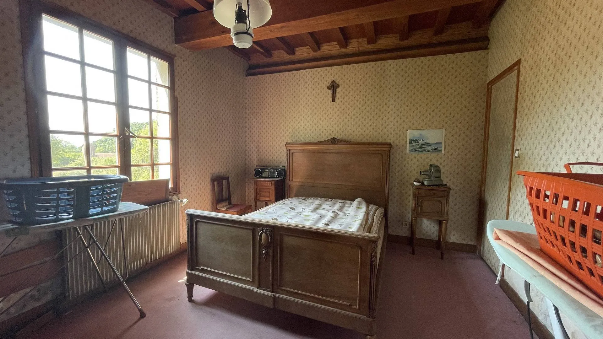 6. Bien immobilier en Normandie : propriété située à seulement 2 heures de Paris, proche de Saint Valéry en Caux et de Cany-Barville.