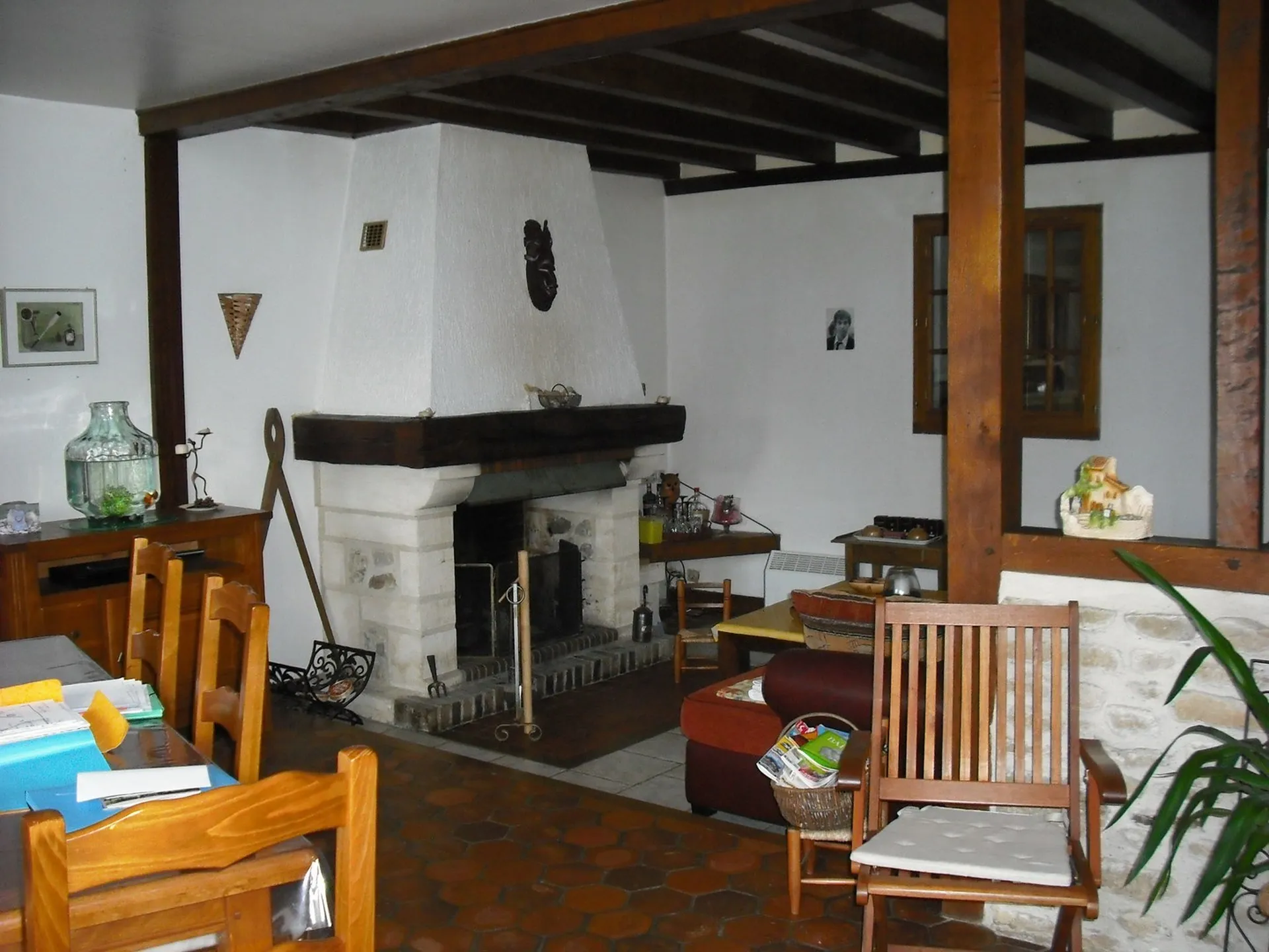 MAISON PROCHE LISIEUX, VILLAGE AVEC COMMERCES