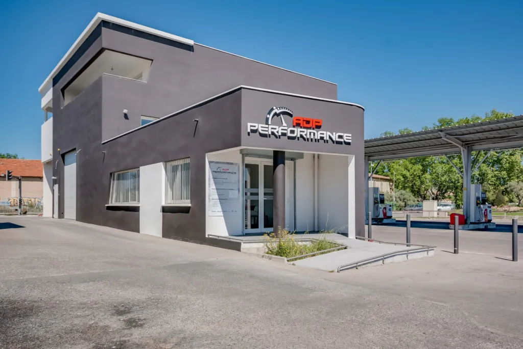 ADP Performance Auto Moto Reprogrammation moteur sur mesure