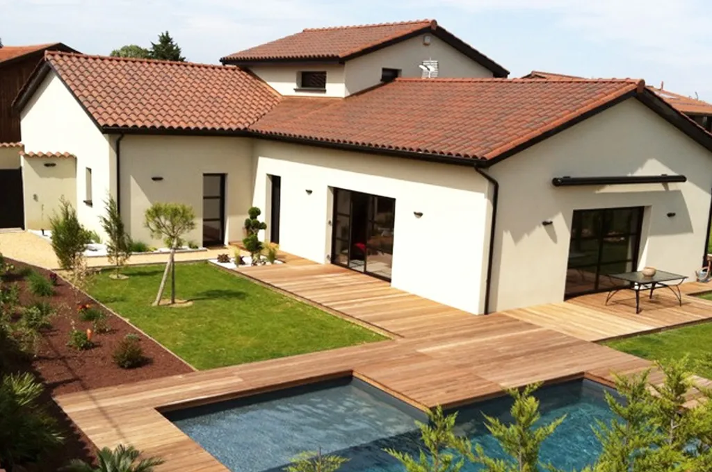 Construction à VOURLES - 69390