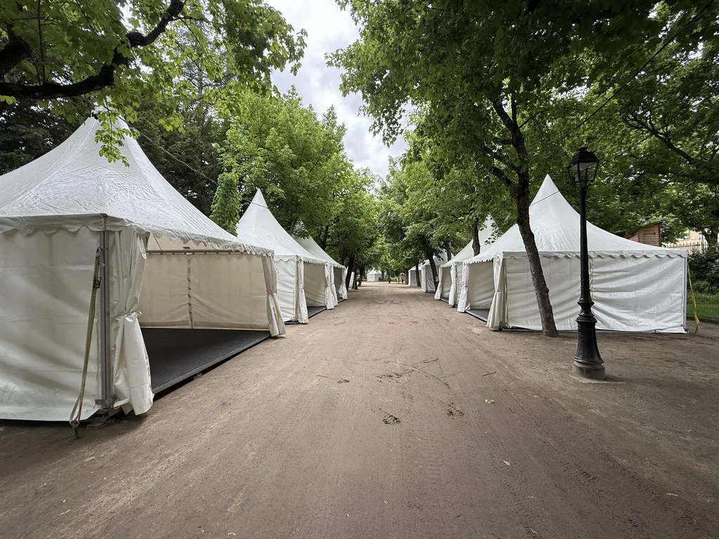 allée de stand 1