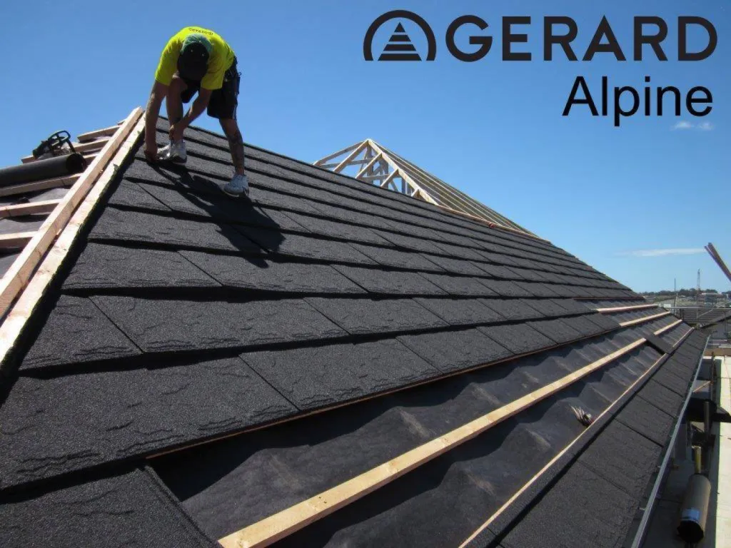 Toiture GERARD ALPINE en cours d'installation 2