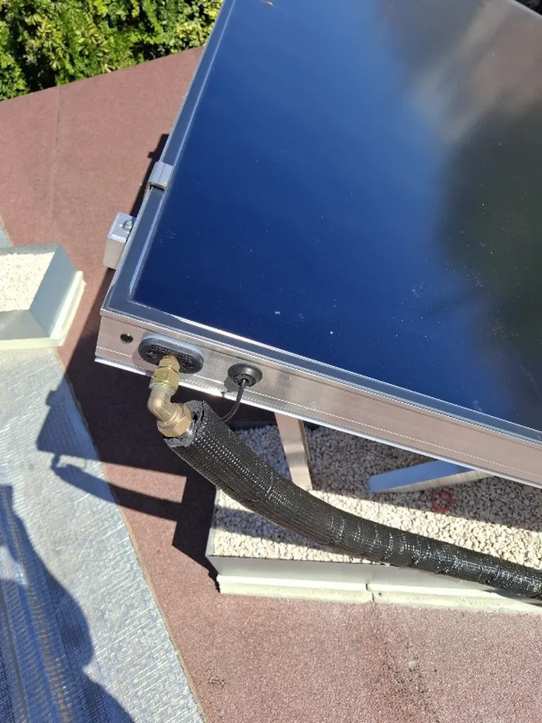 Installation de chauffe eau solaire individuel au meilleur prix avec Provence Energie Solaire Services
