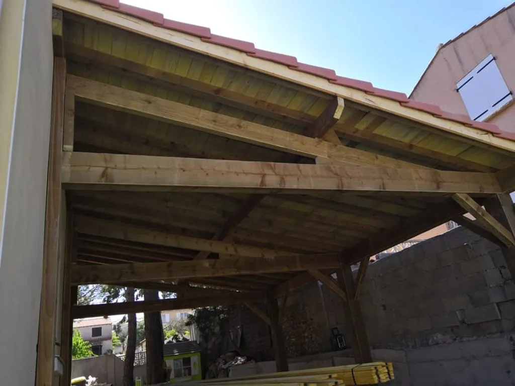 Construction d’abris de voiture à ossature en bois à Frontignan