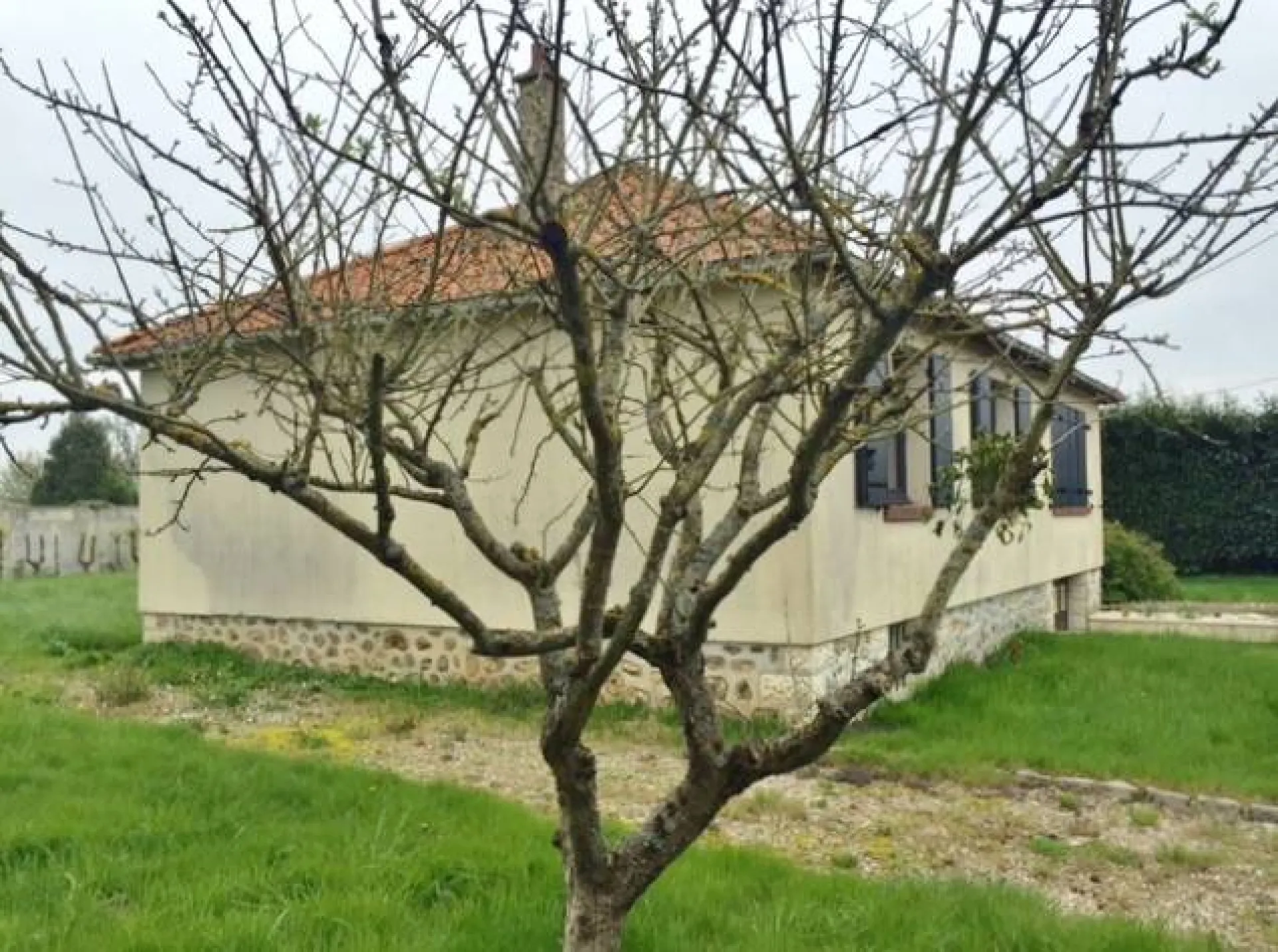 Où trouver à acheter un pavillon sur sous-sol proche écoles à mandeville 27370