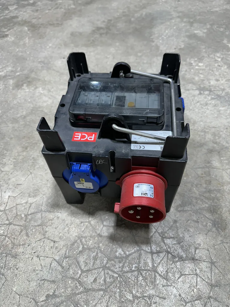 COFFRET 32 TRI VERS 6X 16MONO