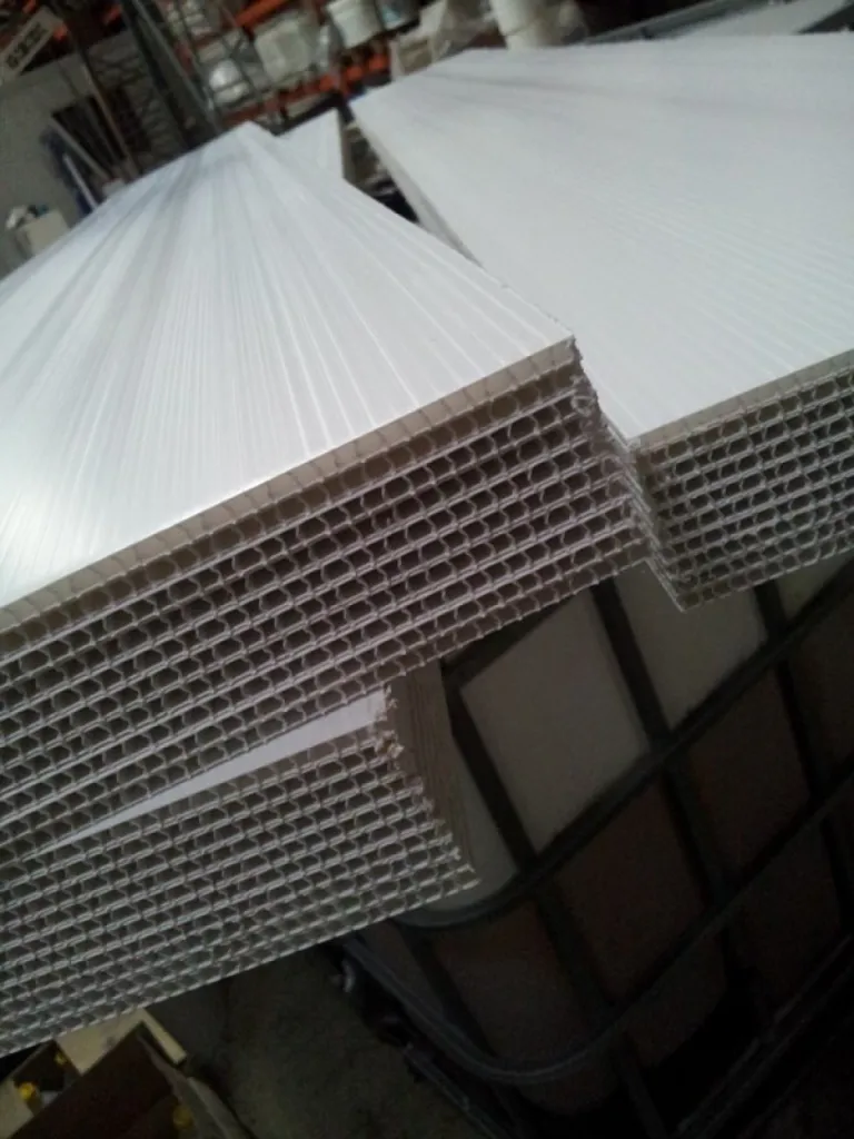 Vente de Plaques en Polypropylène Blanc à Aubagne
