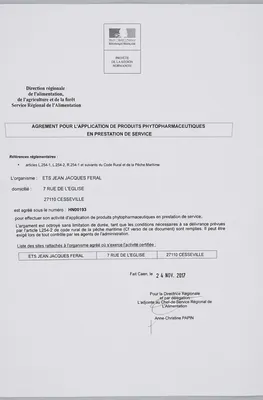 AGREMENT POUR L'APPLICATION DE PRODUITS PHYTOPHARMACEUTIQUES
EN PRESTATION DE SERVICE