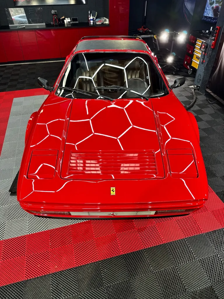 Traitement céramique lyon polissage carrosserie DETAILING Ferrari 328 GTS