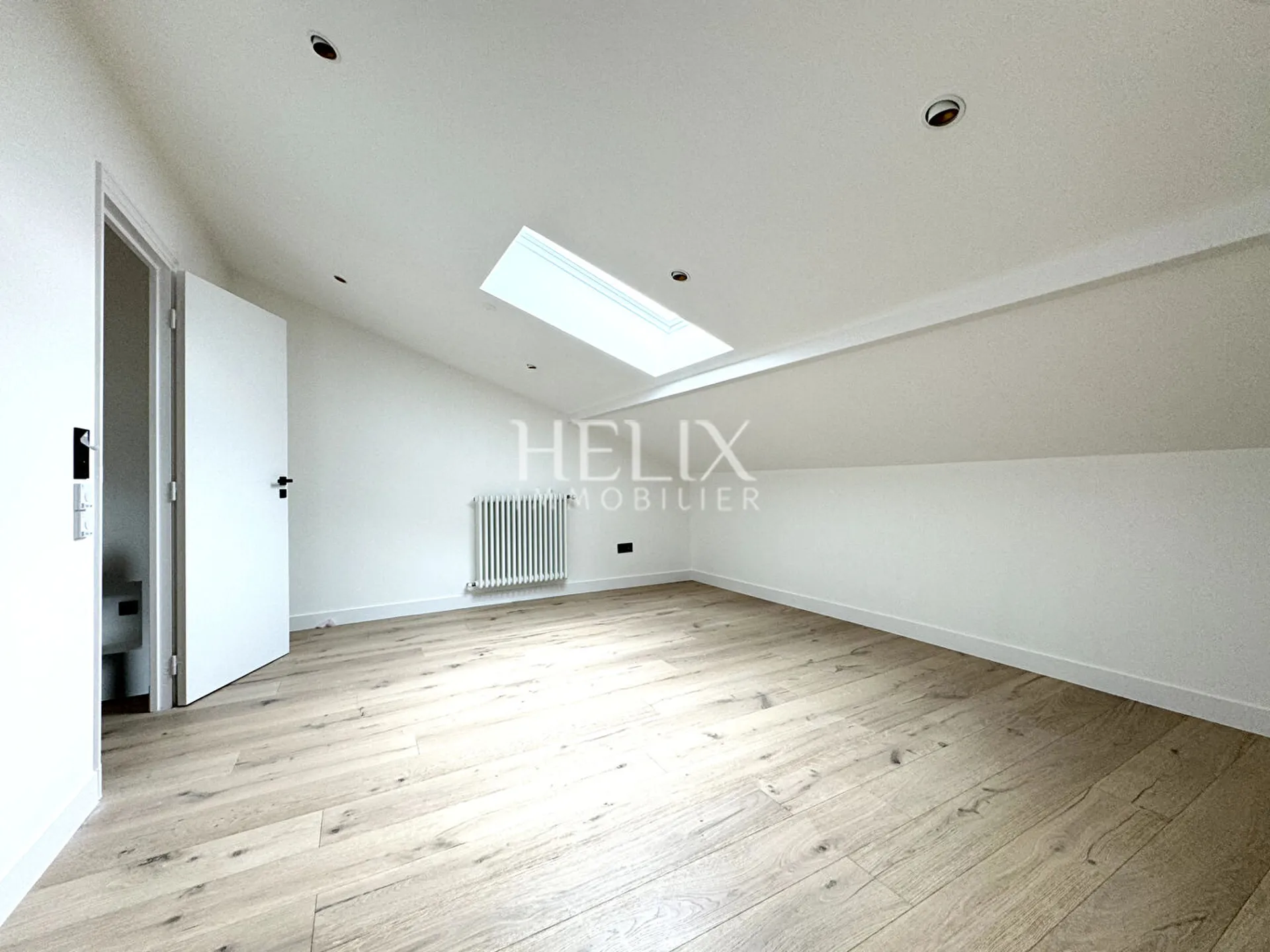 Programme neuf maison de ville 111,20 M2 balcon et terrasse à Saint-Germain-en-Laye , RER A 10 mn, livraison été 2024.