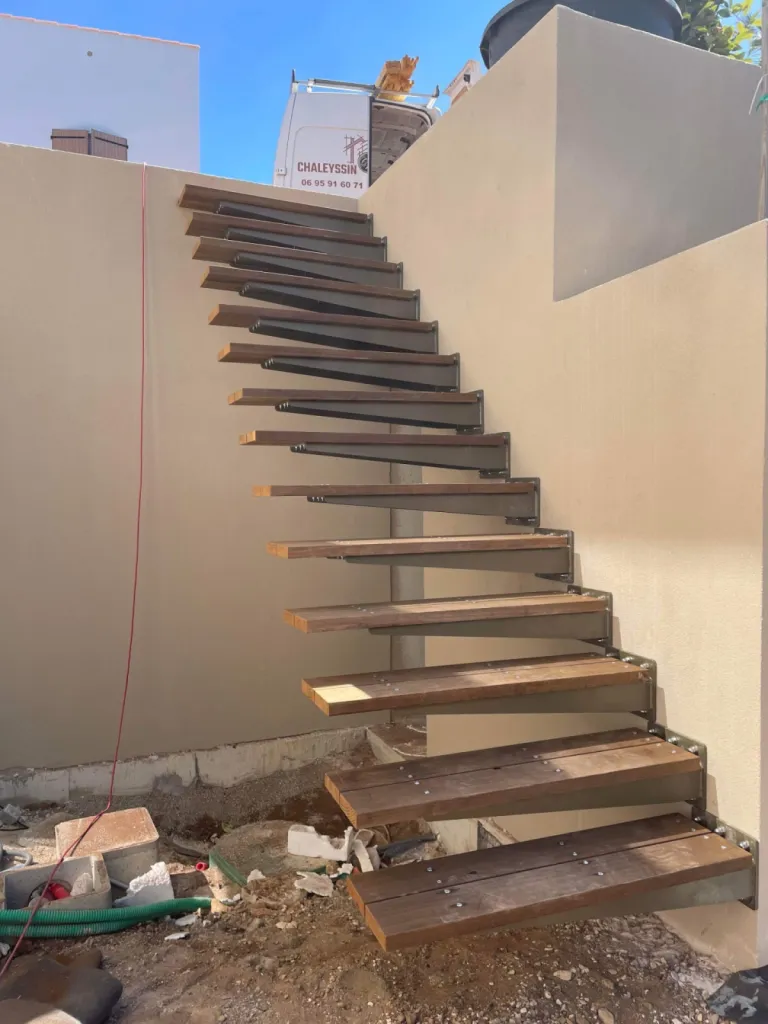 création étage ossature bois tarif Brignoles