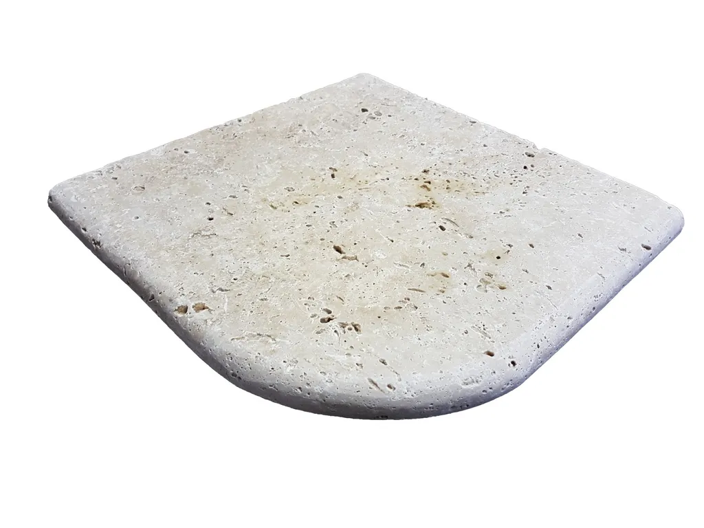 angle de margelle en travertin beige