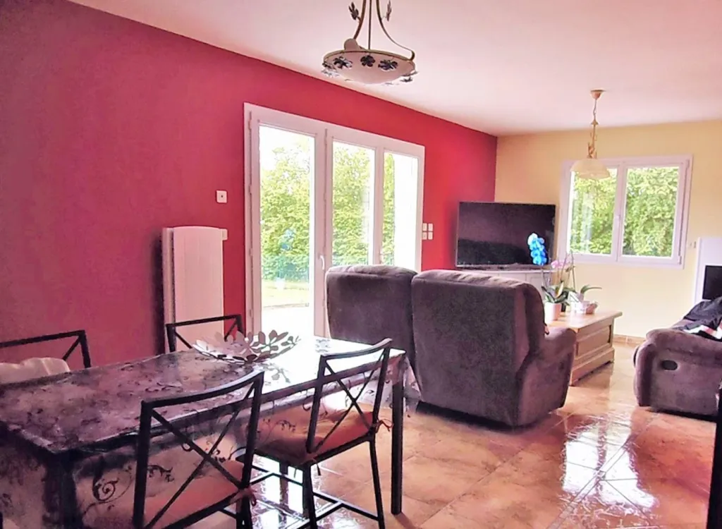 Vends pavillon récent 6 chambres dont 1 rdc avec jardin proche commerces proche elbeuf 76