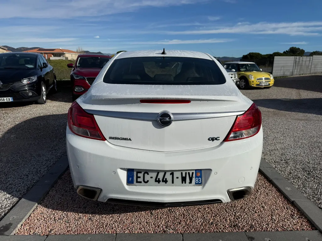 OPEL INSIGNIA OPC 2.8 V6 TURBO AWD 4 ROUE MOTRICES 