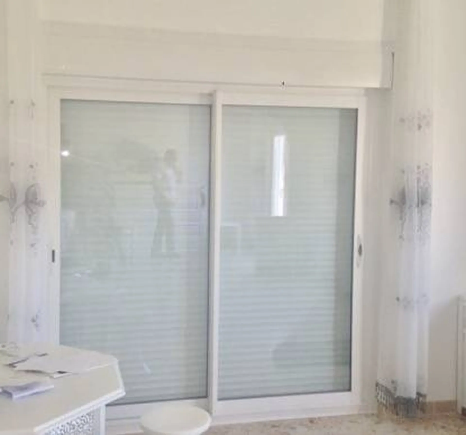 Installation d'une baie coulissante avec VRI à EGUILLES