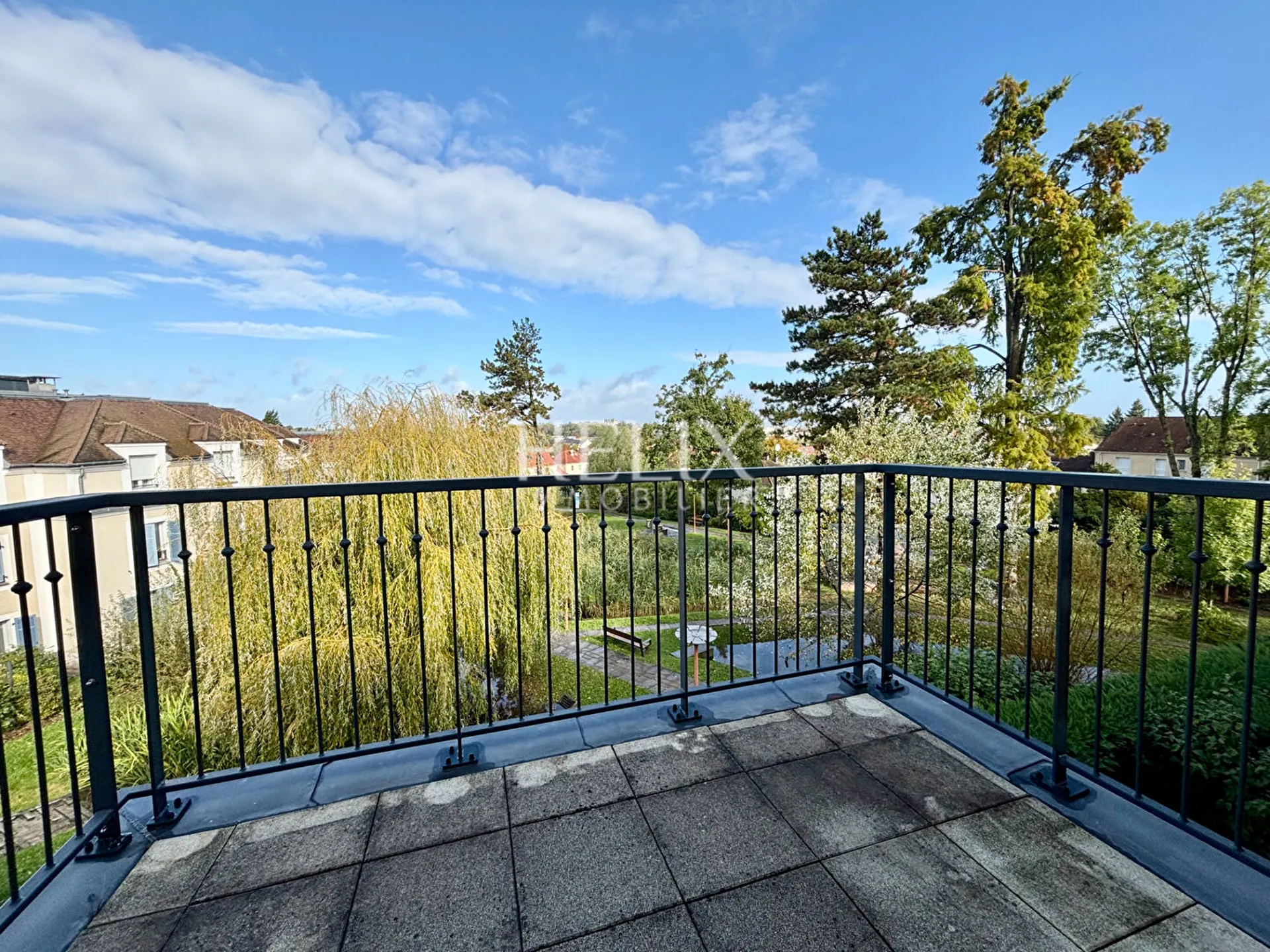 Bel appartement proche du lycée international, 3 chambres 4 pièce(s) 89.10 m2