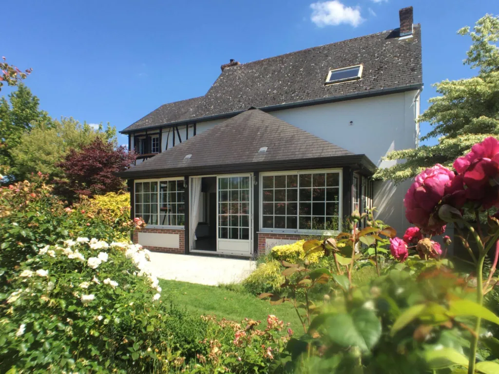 Acheter une magnifique maison en plein cœur de Franqueville-Saint-Pierre (76)
