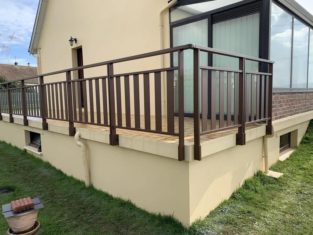 Installation de Garde corps en aluminium thermolaqué, Balustrades de sécurité et Aménagements de terrasses à Épaignes dans l'Eure 27 et ses communes proches du Lieuvin