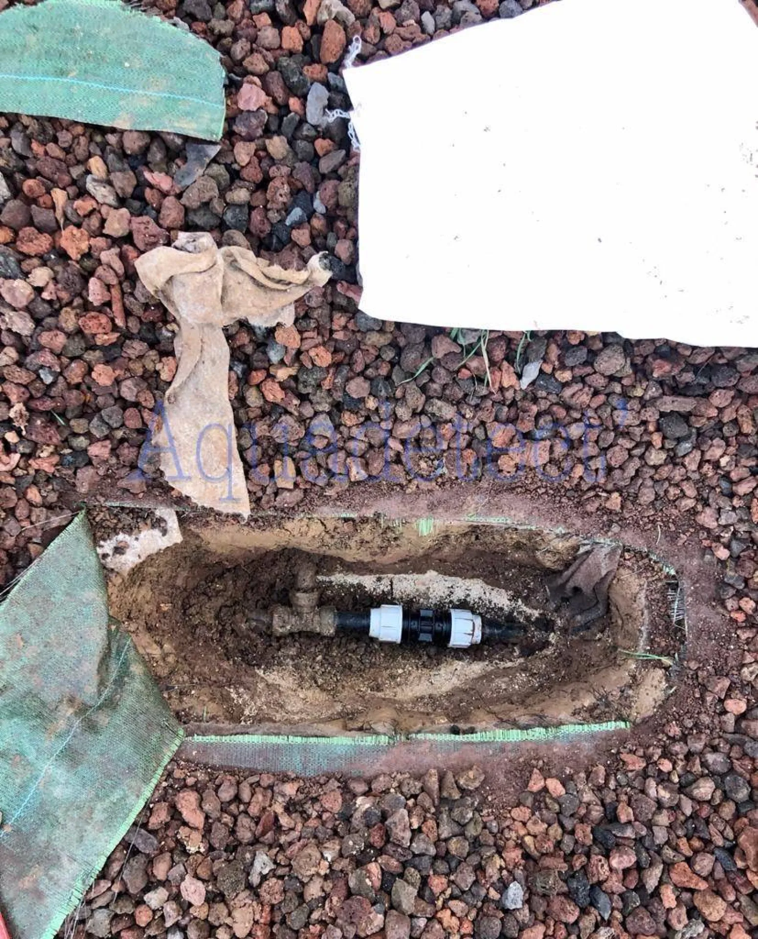 recherche e fuite d'eau non destructive sur arrosage automatique à LA VALETTE prés de TOULON dans le VA