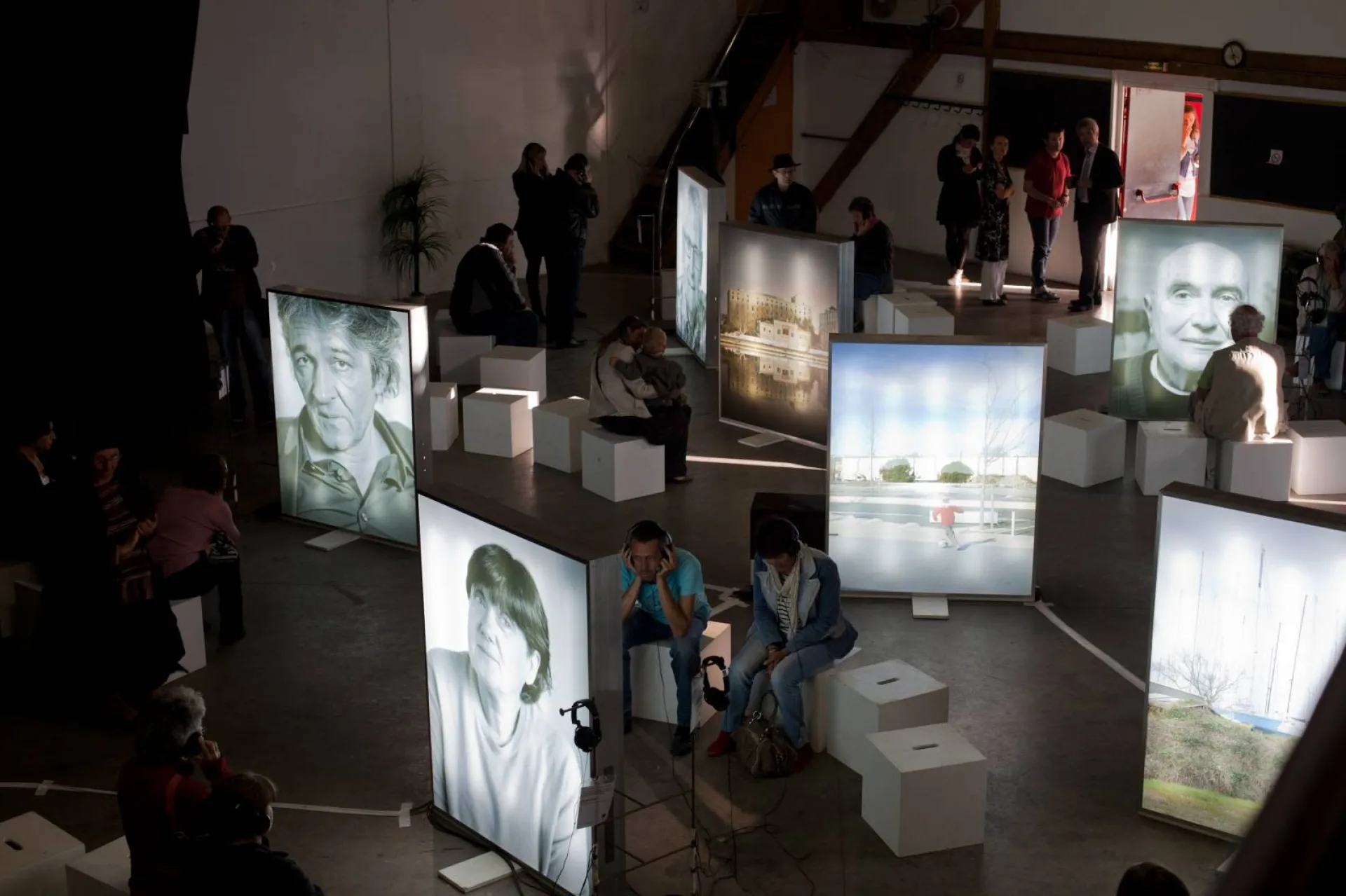 Cadres lumineux jonc cousu impression photo sur toile diffusante exposition lyon