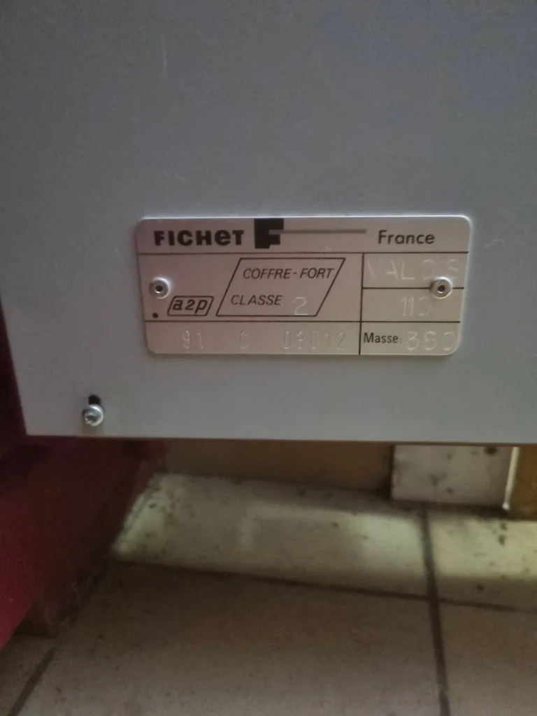 coffre fort fichet débloqué par technicien spécialiste des ouvertures de meubles blindées