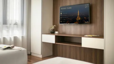 Room Directory (livret d'accueil) intégré à la télévision de l'hôtel