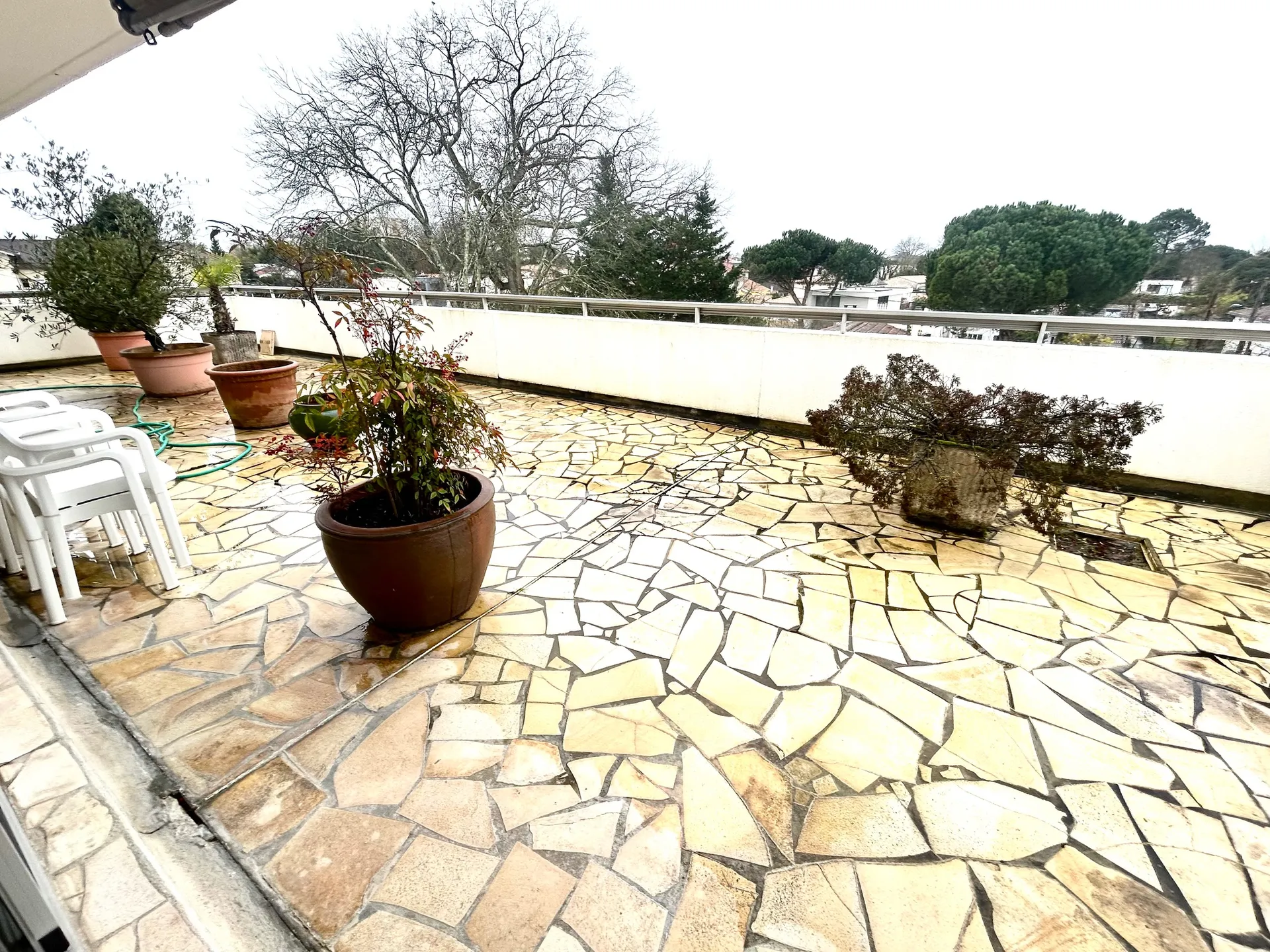Bel appartement T5 avec grande terrasse Bordeaux Caudéran, les Pins Francs