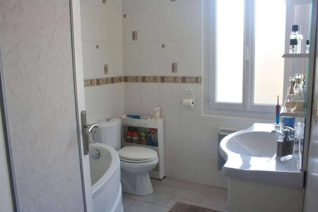 Où trouver maison de ville proche de la gare SNCF 76