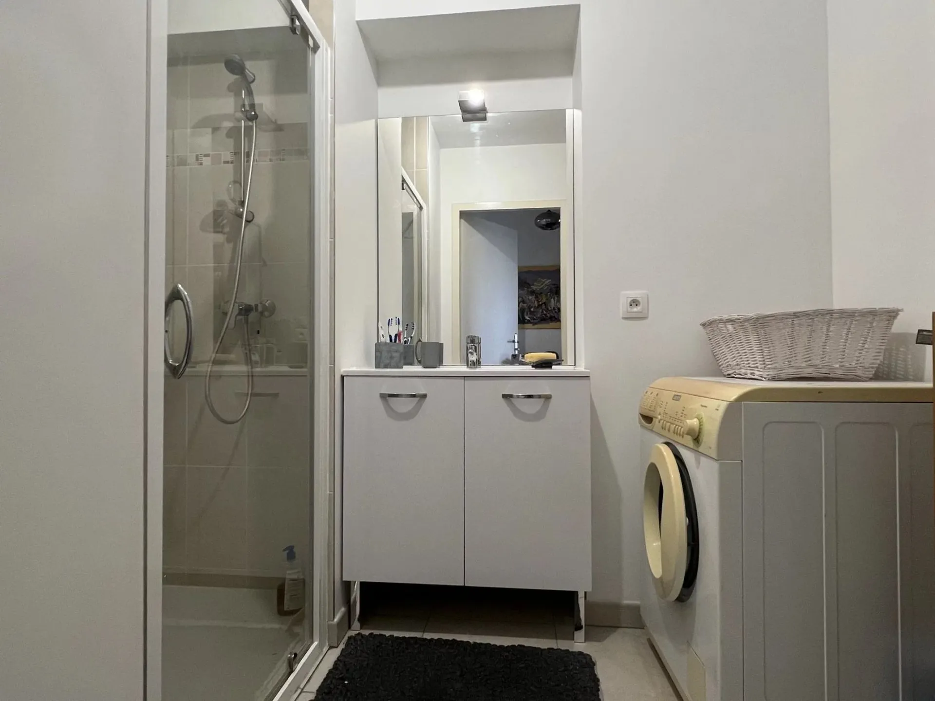 A vendre appartement dans le centre-ville du Mans avec terrasse et étage élevé