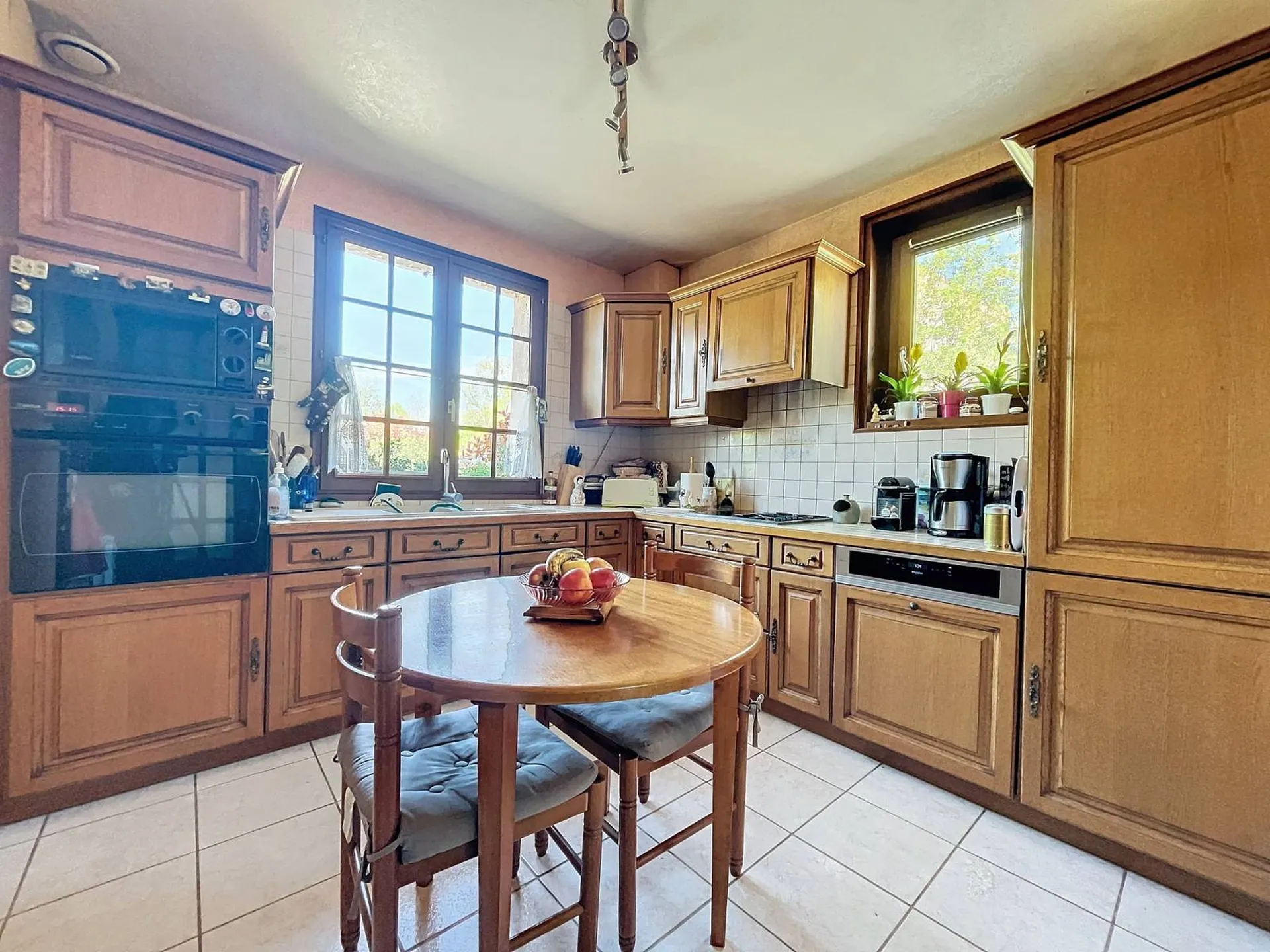 Pavillon d'architecte viable de plain pied à vendre à Saint Sauveur sur Ecole, 77930 - Construction de qualité !