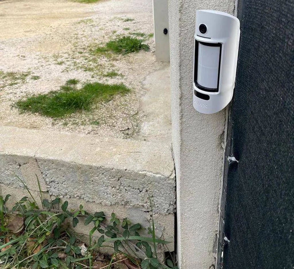 Détecteur d'alarme extérieure Sanary-sur-Mer