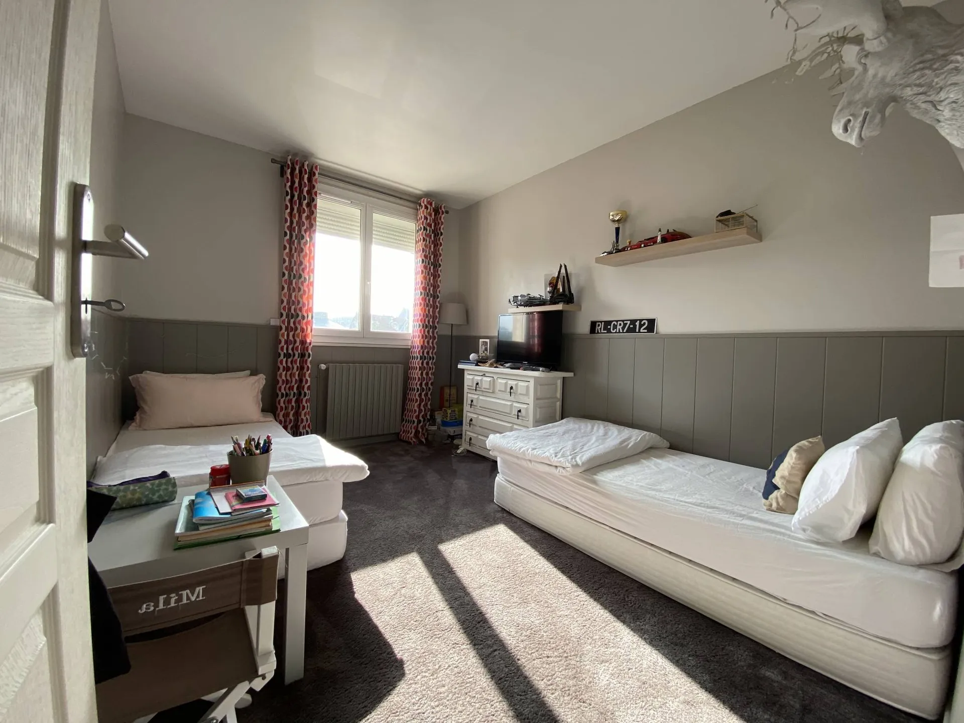 Vends appartement T3 sur le front de mer de Dieppe, en Normandie.